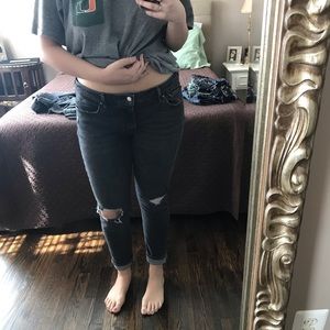 Levi’s 711 Skinny dark gray ripped jeans size 33